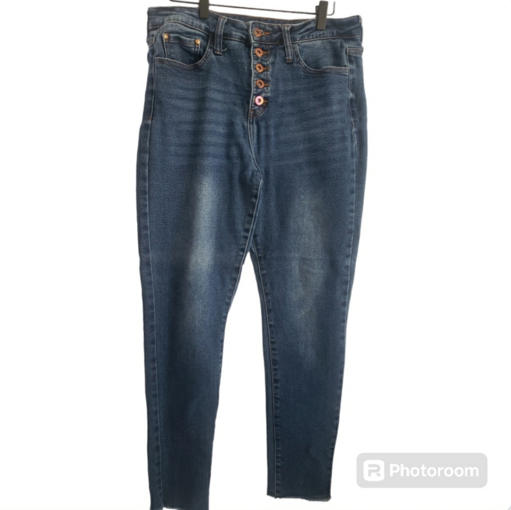 !iT Kimmie Extreme High Rise Skinny Woman's Jean Size 12